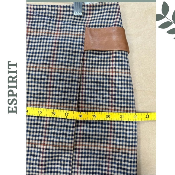 🛍️3/$40 Espirit Plaid Classic Cut Wrap Mini Skirt
Sheep Leather Accent Brown 14 - Picture 6 of 9